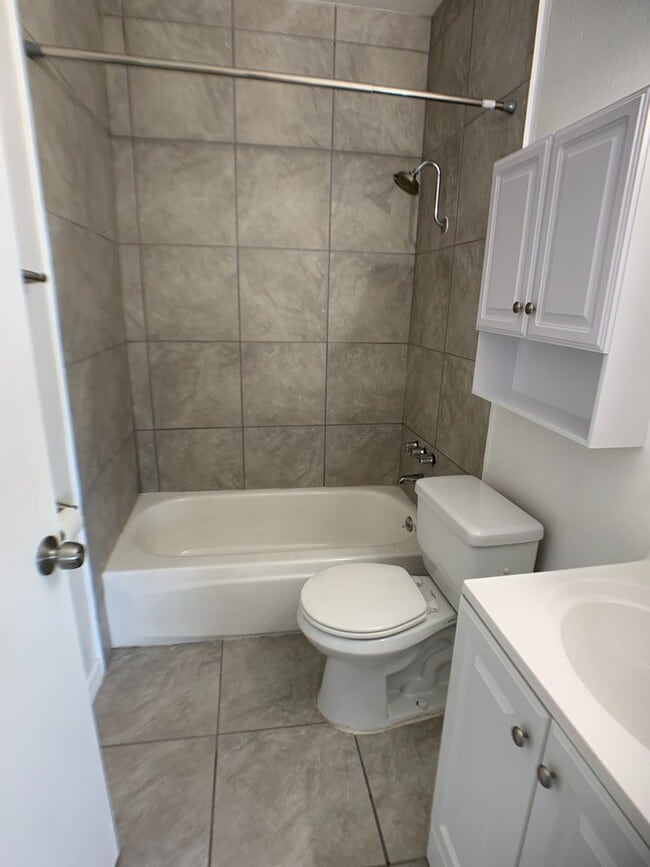 Photo - HAP PARTNERS V, LLC-1920