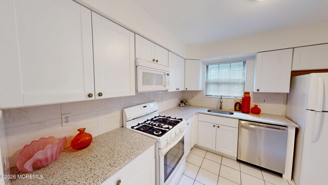 1 Amherst Ct