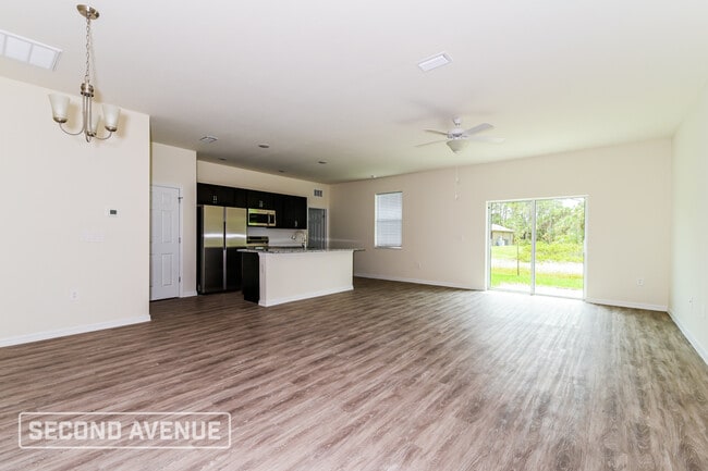 Photo - 2230 Jeannin Dr