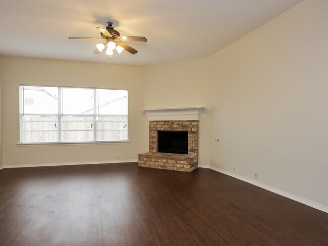 Photo - 2525 Tar Heel Dr