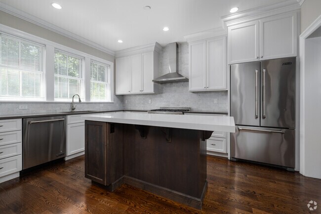 2BR, 2.5BA - 1,940SF - Kitchen - Luxury Townhouses