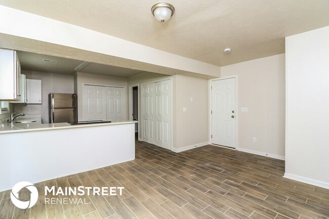 Photo - 517 Benson Hurst Dr SW