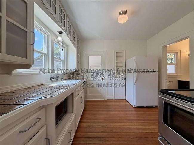 Photo - 6425 N Curtis Ave