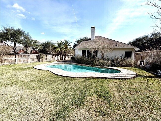 Photo - 1723 Wind Trace Cove