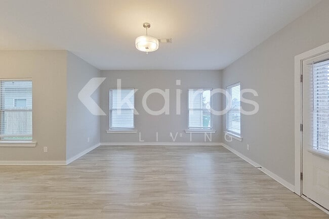 Photo - 11509 Crimson Ridge Rd