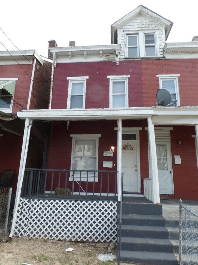 Photo - 36 Kelsey Ave Unit 2