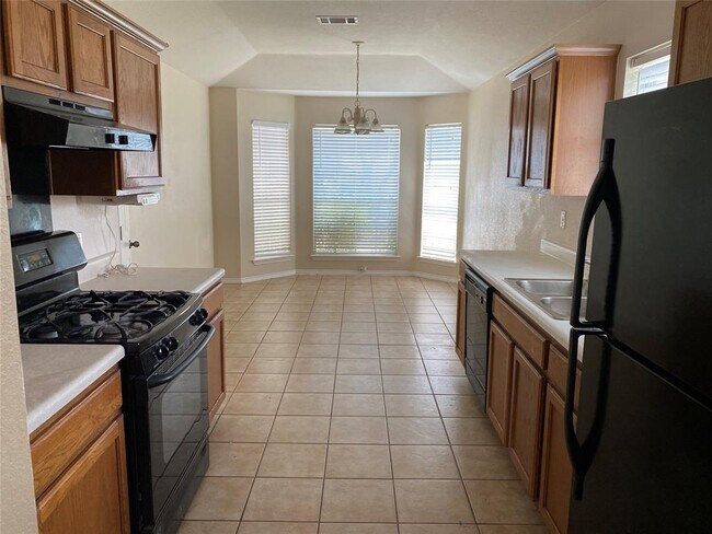 Photo - 1608 Mentone Dr