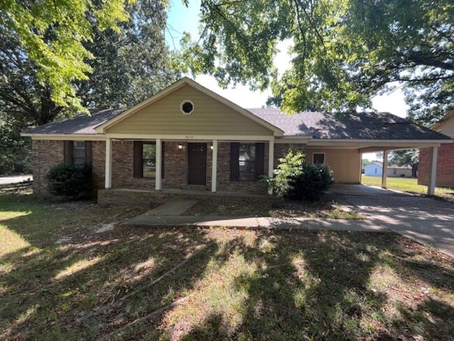 Building Photo - Renovated 3 Bedroom 2 Bath Home for Rent!!