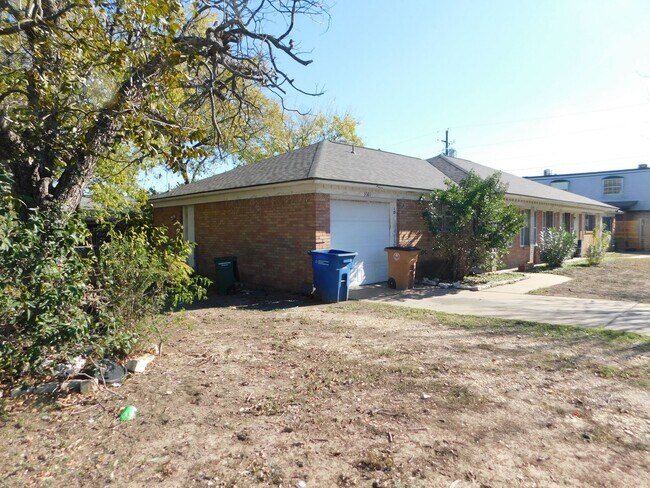 3601 Catalina Dr Unit A