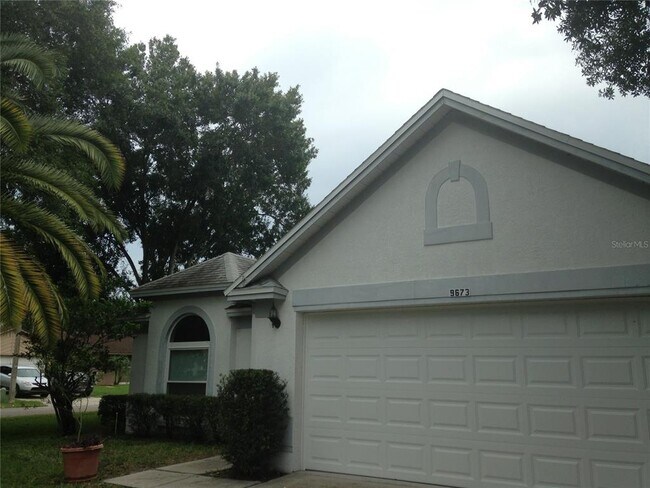 Building Photo - 9673 Fox Hearst Rd
