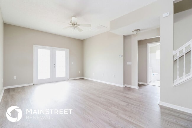 Photo - 1921 Tilden Pl