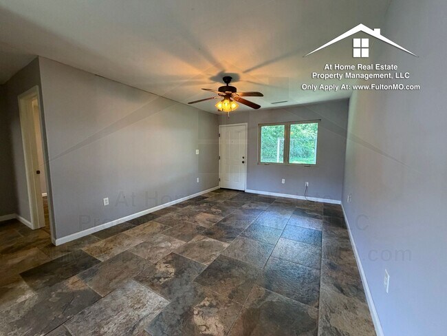 Photo - 107 Spruce Dr Unit 107 Spruce Drive