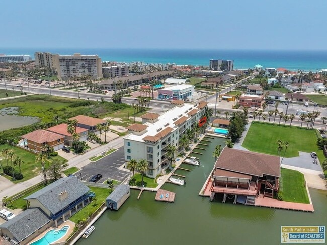 Building Photo - 5909 Padre Blvd Unit 201