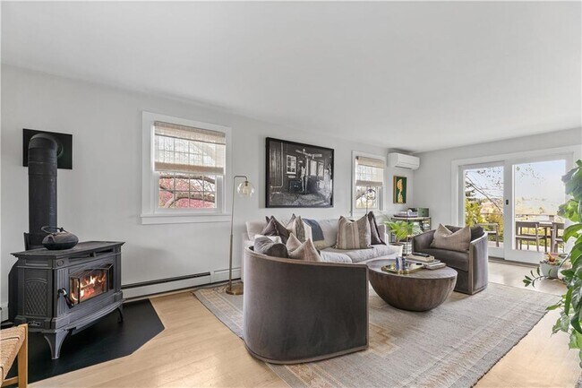 Photo - 2 Bailey Terrace