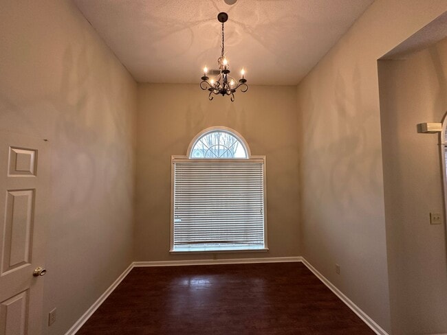 Photo - 3BD/2BA 1,640 sq. ft. Home With Split Floor Plan. Pets Are Welcome With Owner's Approval.
