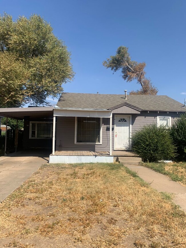 Located in Southlawn!!! 2 Bedrooms, 1 Bath... - Located in Southlawn!!! 2 Bedrooms, 1 Bath... House