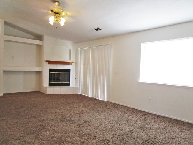 Photo - 3167 Aspen St