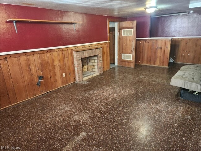 Photo - 2320 Wrenford Rd