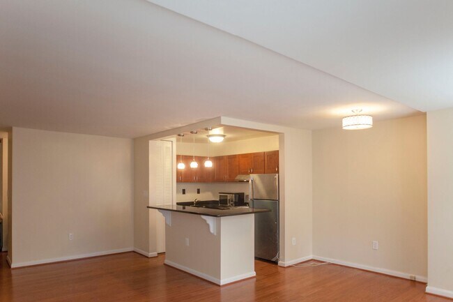 Photo - 1902 - Jones Unit 01