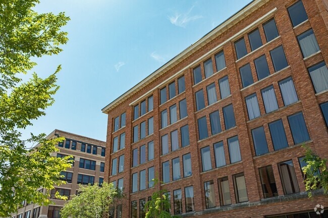 Building Photo - Cornerstone Place Rental
