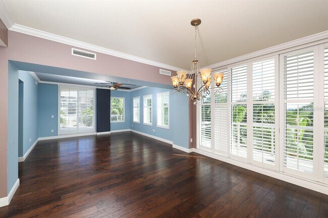 Photo - 1300 Benjamin Franklin Dr Unit 305