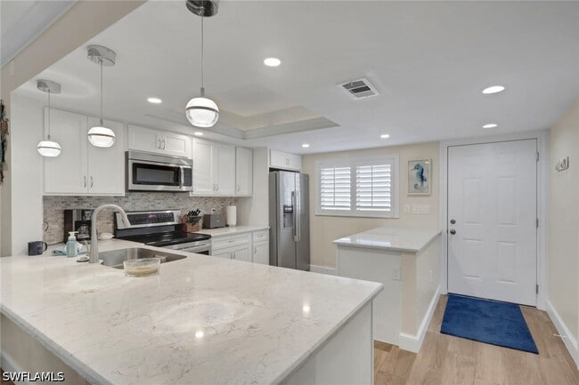 Photo - 134 Cypress Way E Unit 305