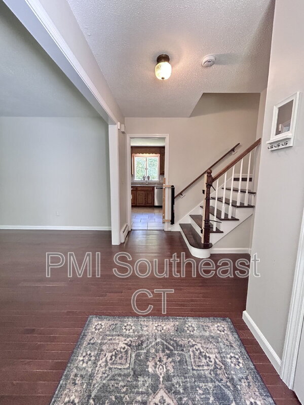 Photo - 57 Hill Top Trail