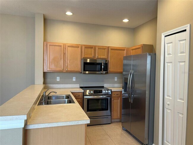 Photo - 3664 Parkridge Cir Unit 28-202