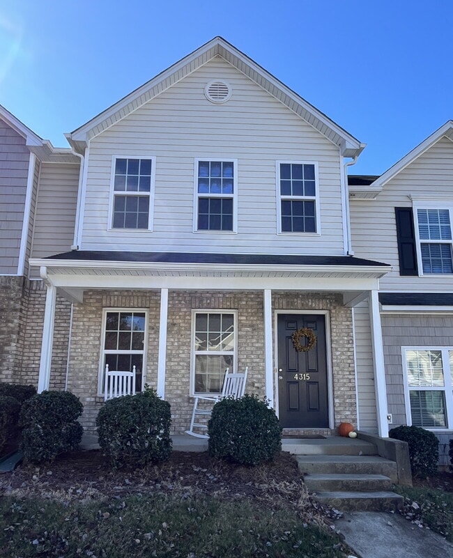 Photo - "Experience Modern Comfort: Spacious 2-Bed, 2.5-Bath Townhouse in Kernersville!"