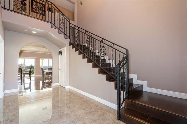 Building Photo - 9439 Eucalyptus St