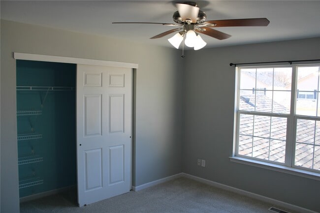 Photo - 712 Woodside Creek Dr