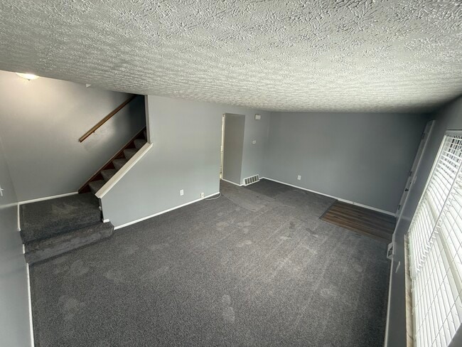Photo - 2911 Columbus St
