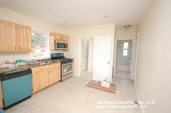 Photo - 142 Lincoln St Unidad 2 Rental