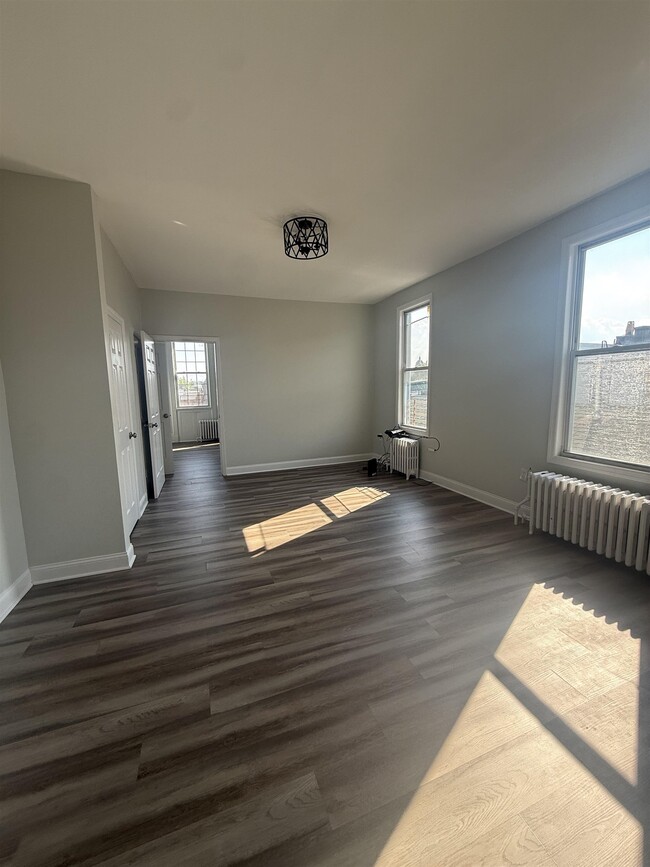 Photo - 316 26th St Unit 3