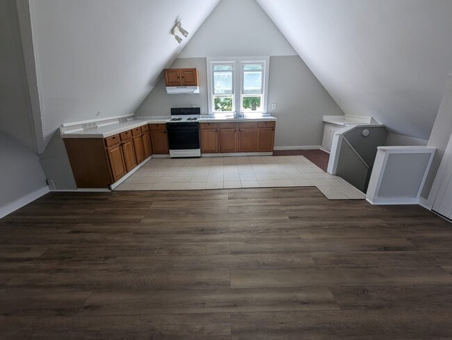 Building Photo - 1268 Quinnipiac Ave Unit 3