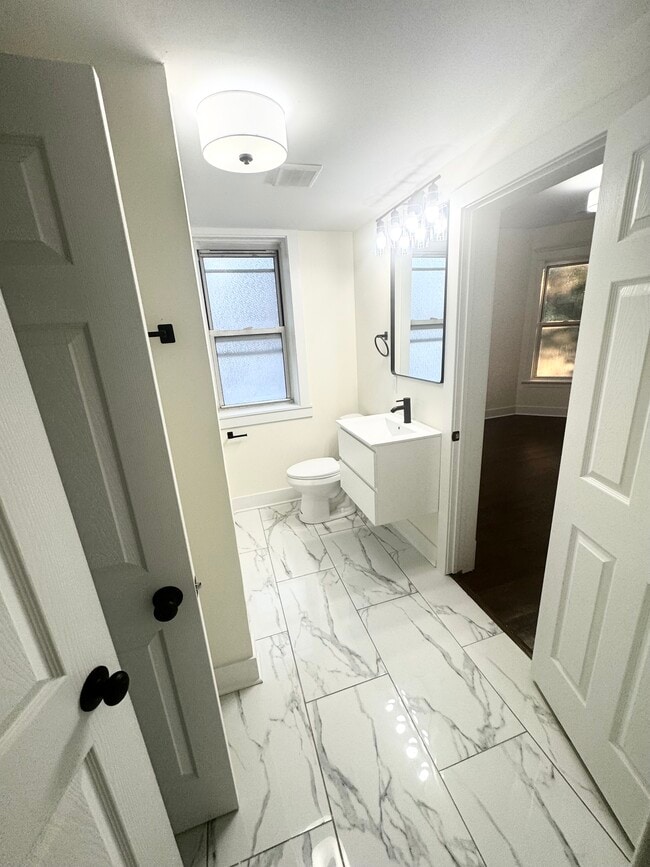 Photo - 4313 S King Dr