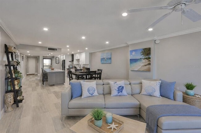 Photo - 7037 Sunset Dr S Unidad 606