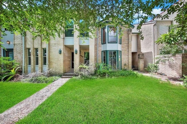 Photo - 652 N Eldridge Pkwy