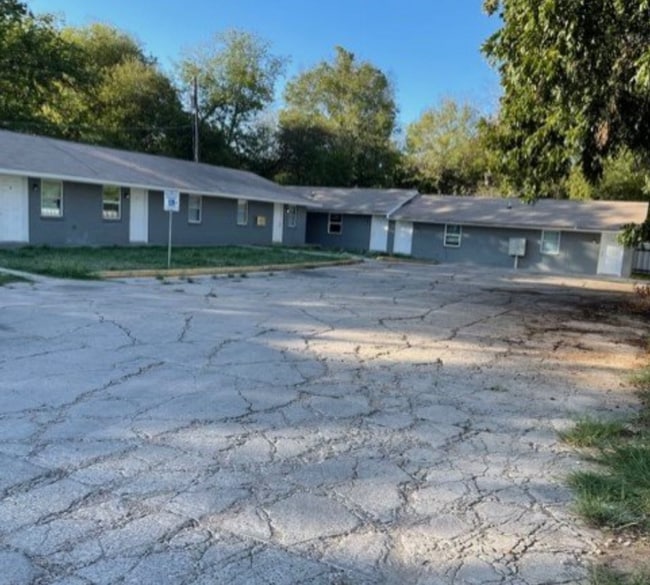 Photo - 1015 N 14th St Unit 2