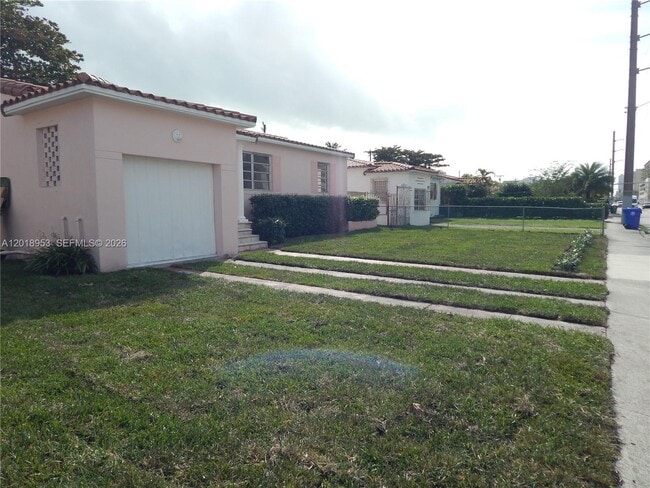 Photo - 1841 SW 37th Ave