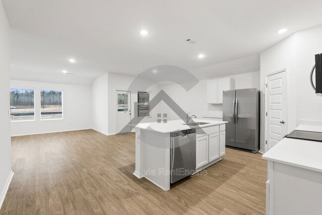 Photo - 112 E Sunbelt Ct