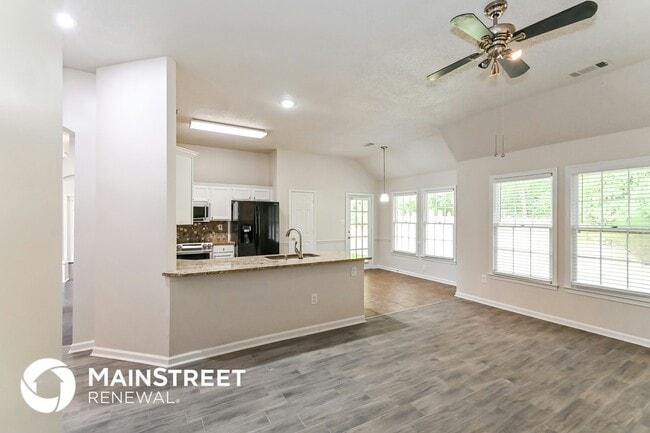 Photo - 4227 Old Forest Rd