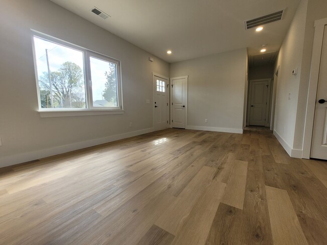 Photo - 1214 Pearl St Unit A