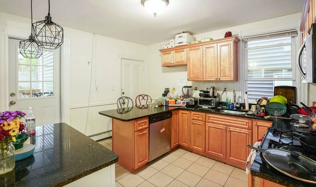 Photo - 13 Sachem St Unit 2