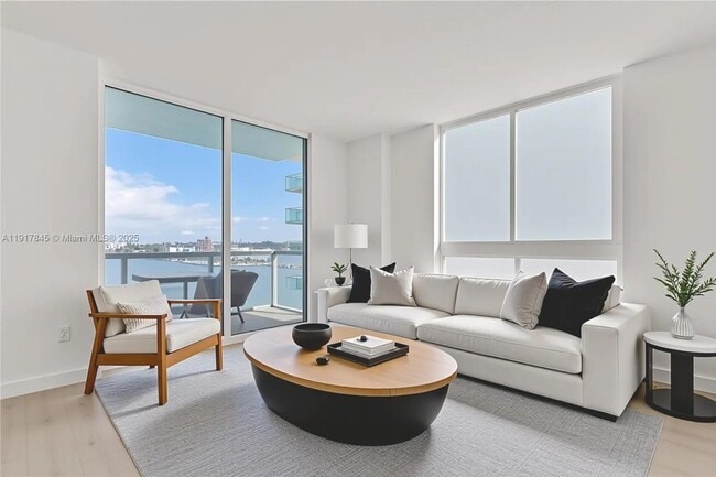 Photo - 1900 N Bayshore Dr Unit 2003