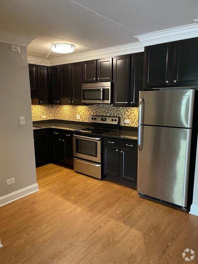 Building Photo - 5125 Blodgett Rental