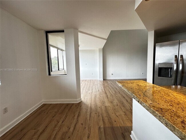 Photo - 8215 SW 152nd Ave Unit G-411