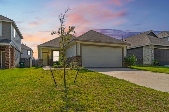 Building Photo - 13522 Luke Pr Ct