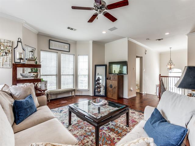 Photo - 5735 Richmond Ave Unit J