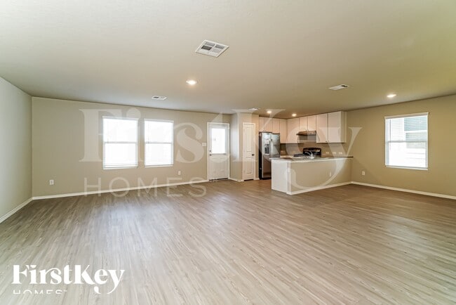 Photo - 10707 Prusiner Dr
